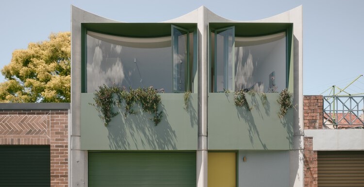 Australia: Denj Lane - Carter Williamson Architects