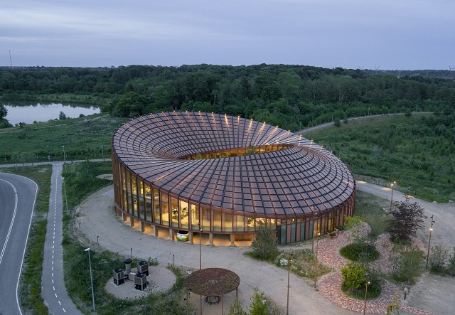 Dinamarca: Dymak HQ - BIG