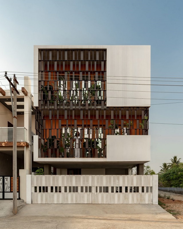 India: Splitscape Residence - SpaceDNA