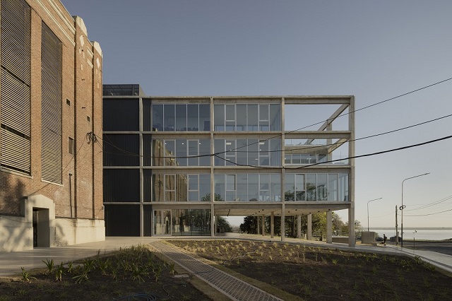 Argentina: Nueva Sede de Oficinas del IAPSER - Sebastian Stechina, Andres Francesconi, Carlos Di Nápoli