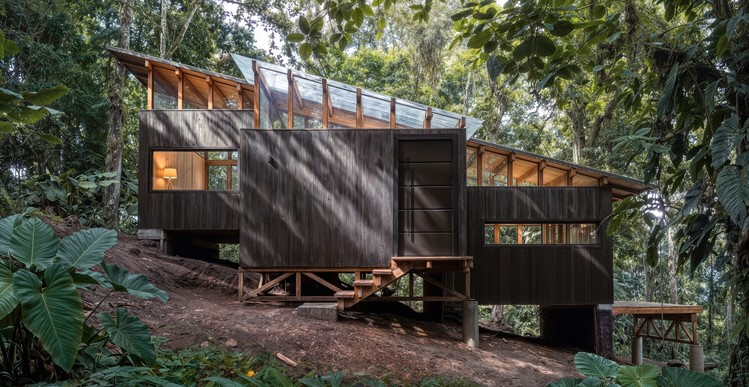 Ecuador: Refugio Chocó Pambil - Minqa Atelier