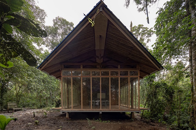Ecuador: Pabellón de Investigación WildSumaco - Caá Porá Arquitectura