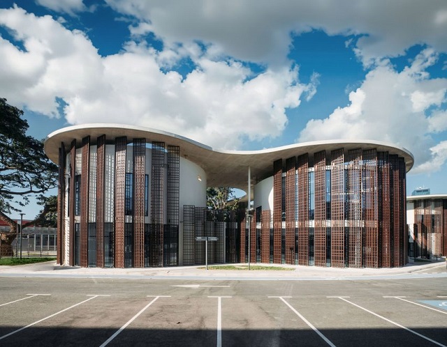Angola: Biblioteca en Luanda - Typsa Arquitectura