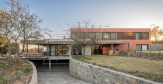 Argentina: Vivienda en Estancia El Terrón - Santiago Bertotti