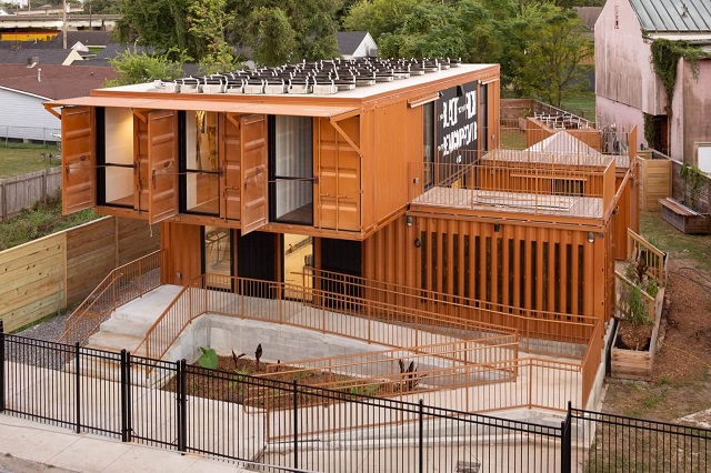 Estados Unidos: The Black Schoolhouse - LOT-EK