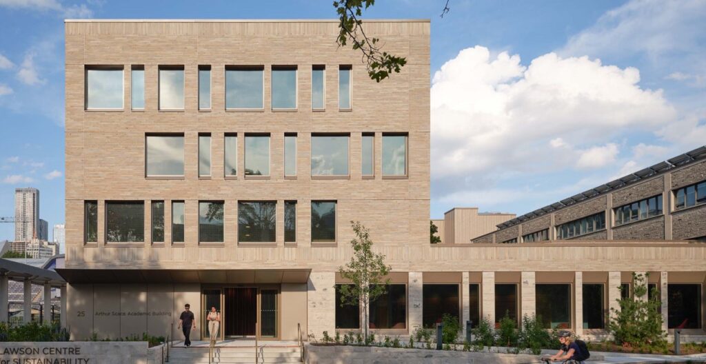 Canadá: Centro de Sostenibilidad Lawson de Trinity College - Mecanoo + RDHA
