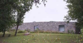 Argentina: Casa Arroyo Bajo - Diego Arraigada Arquitectos