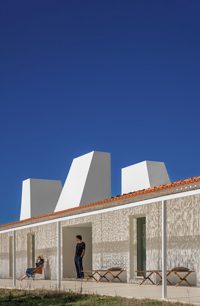 Portugal: Casa Monte Alvo - NOZ Arquitectura