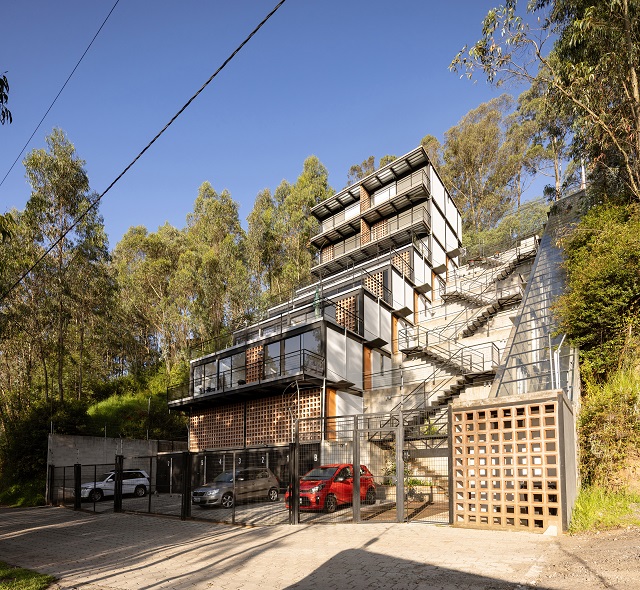 Ecuador: Conjunto Habitacional P3 - ERDC arquitectxs
