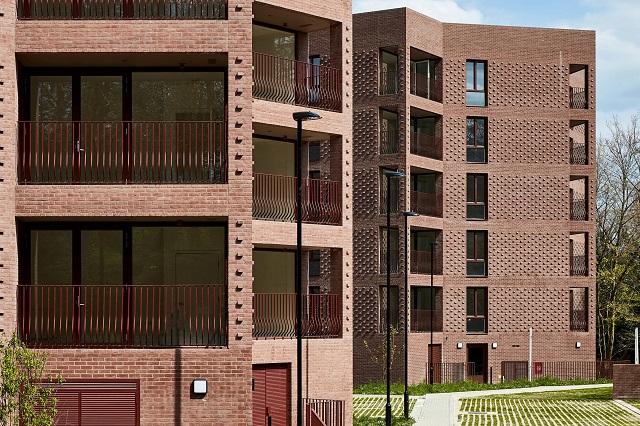 RIBA Stirling Prize 2026: Lion Green Road - Mary Duggan Architects y RUFFARCHITECTS