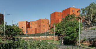 Paraguay: Vivienda social Chacarita Alta - Adamo-Faiden + MOS Architects