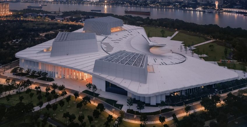 China: Se inauguró la Gran Ópera de Shanghái - Snøhetta