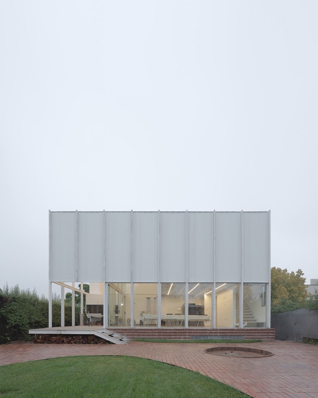 Argentina: Quincheto bis - Atelier Industrial