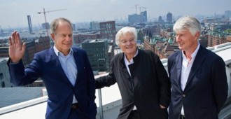 Entrevista: Christoph Ingenhoven, Meinhard von Gerkan y Pierre de Meuron, los hombres detrás de la 'debacle de la construcción en Alemania'...