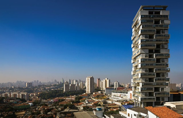 Brasil: Edifício 360°, São Paulo - Isay Weinfeld