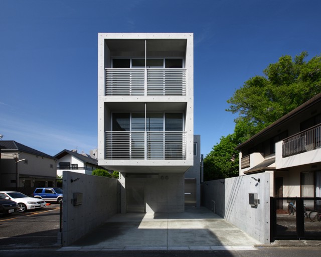 Japón: Casa en Minamikarasuyama, Tokio - Atelier HAKO architects