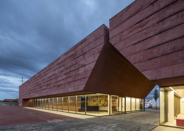 Portugal: Centro de interpretación de la Batalla de Atoleiros - Gonçalo Byrne Arquitectos