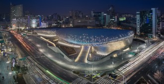 Corea del Sur:  Se inauguró el ‘Dongdaemun Design Park & Plaza’, Seúl – Zaha Hadid