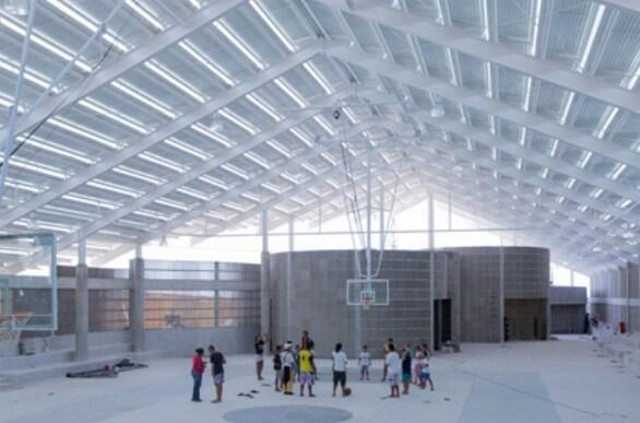Brasil: Inaugurado el Gimnasio Arena do Morro en Natal - Herzog & de Meuron