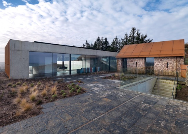 'Stormy Castle', Gales - Loyn & Co Architects