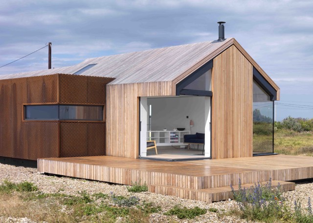 Inglaterra: 'Pobble House', Dungeness - Guy Hollaway Architects