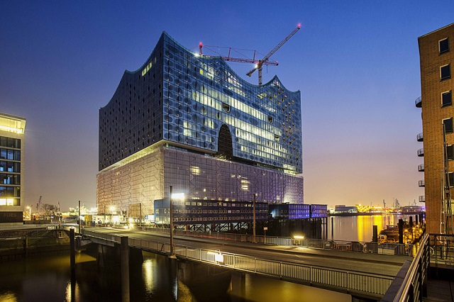 Alemania: Elbphilharmonie, Hamburgo de Herzog & de Meuron, se inaugurará en 2017