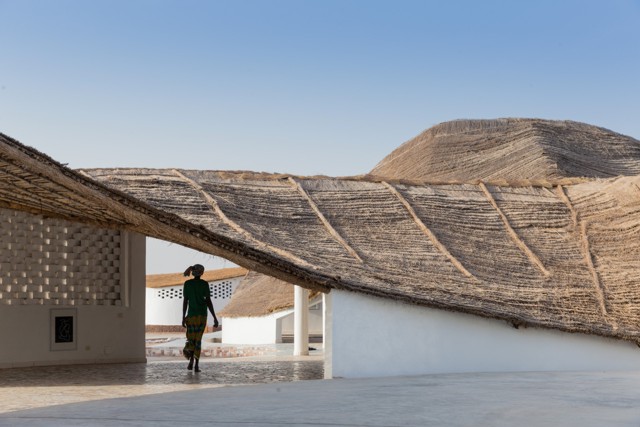 Senegal: Centro Cultural, Sinthian - Toshiko Mori