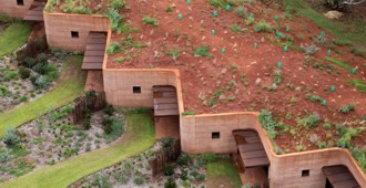 Australia: 'The Great Wall of WA' - Luigi Rosselli Architects