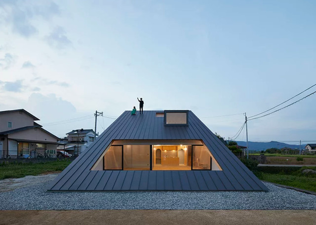 Japón: Casa Usuki - Atelier Kenta Eto Architects
