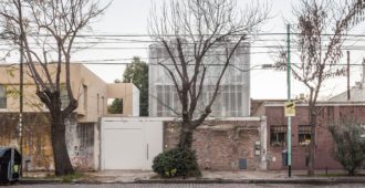 Argentina: Casa Holmberg, Buenos Aires - Estudio Borrachia Arquitectos