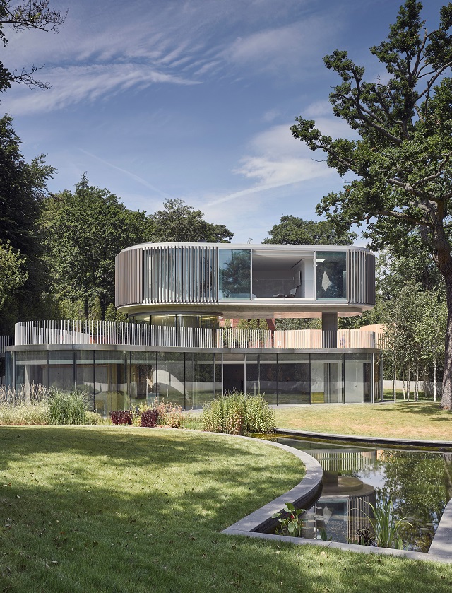 Reino Unido: Casa en Coombe Park, Londres - Eldridge London Architects and Designers