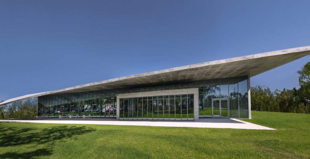 Estados Unidos: Escuela de Arquitectura de la Universidad de Miami - Arquitectonica