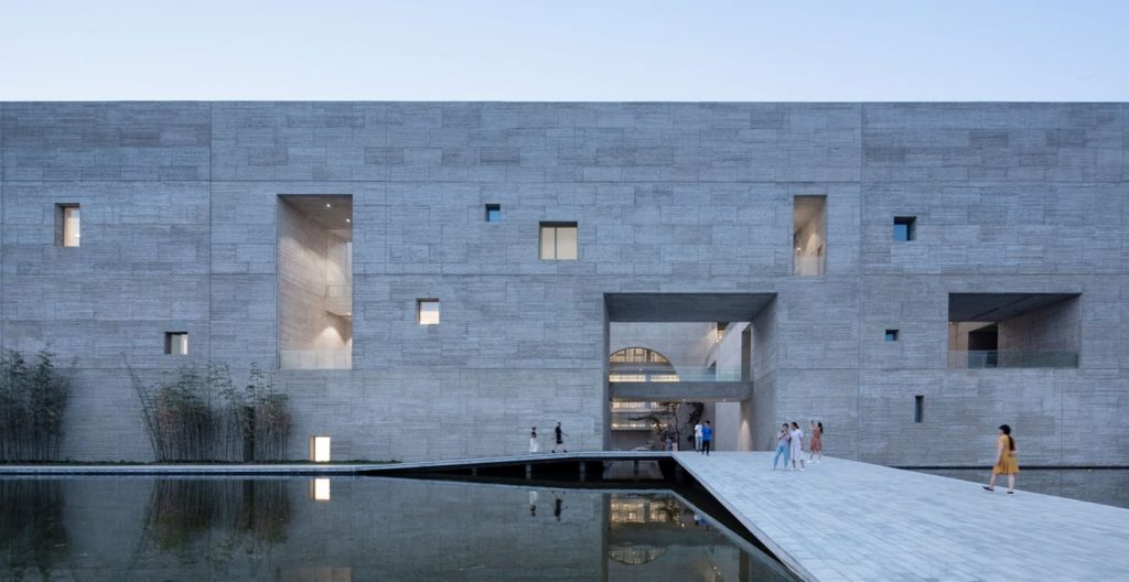 China: Centro de Cultura y Arte del condado de Shòu - Studio Zhu-Pei