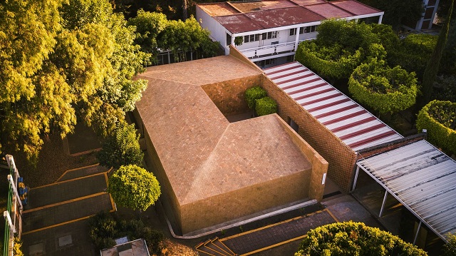 México: Centro educativo de Morelia - Iván Marín Arquitectura + Doho constructivo