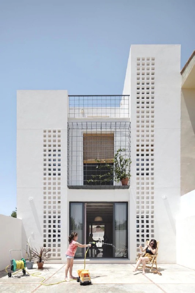 España: Casa REI - CRUX arquitectos
