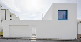 España: Casa RR - VIDA architecture + Matriz Arquitectura