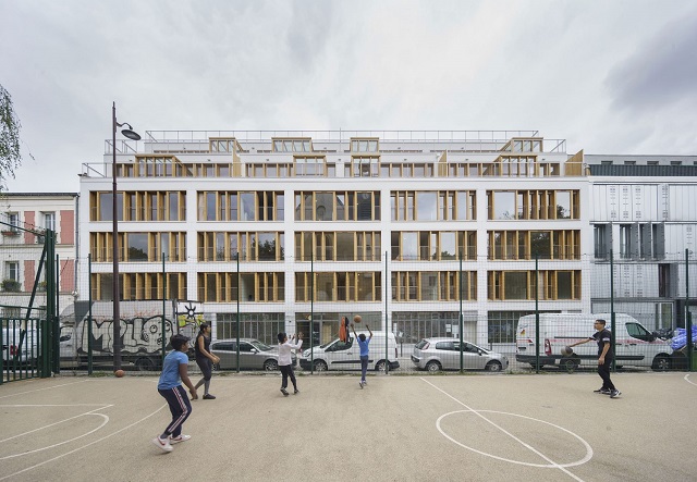 Francia: 35 viviendas sociales y privadas - MAO. Mobile Architectural Office