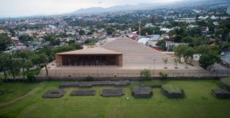 México: Centro Cultural Teopanzolco - Isaac Broid + PRODUCTORA