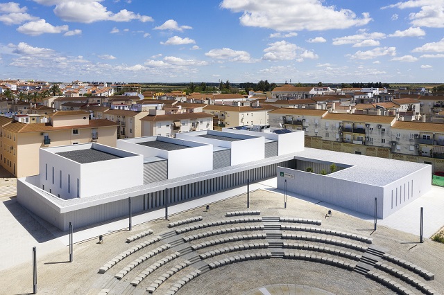España: Centro de Salud de Gibraleón - Javier Terrados Estudio de Arquitectura