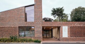 Reino Unido: Centro de mayores John Morden - Mae Architects