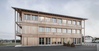 Austria: “Maschinenring” - LP architektur