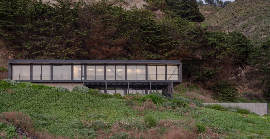 Chile: Casa Primeriza - Stanaćev Granados Arquitectos