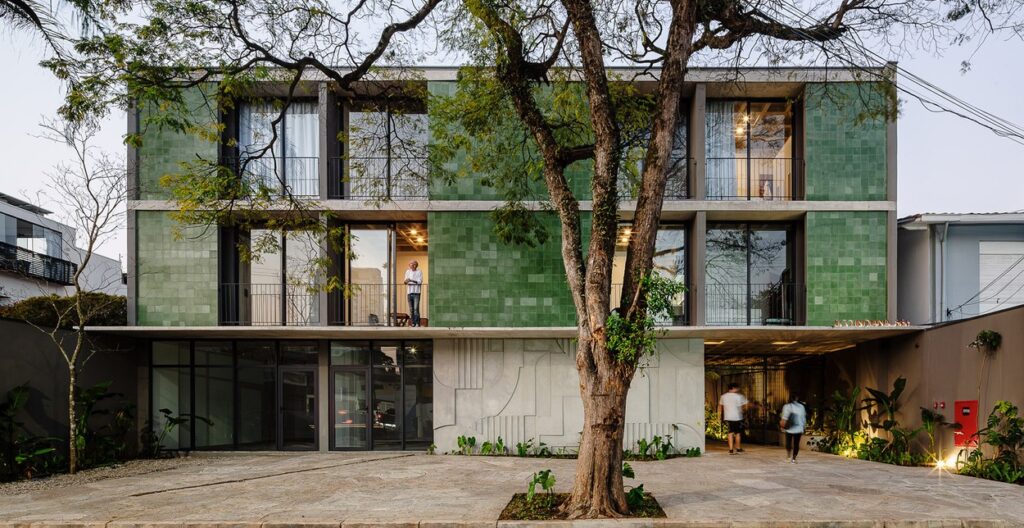 Brasil: Edificio TiCO Indiana - Terra e Tuma Arquitetos Associados