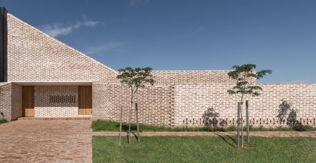 Argentina: Casa D - Nicolás Campodonico