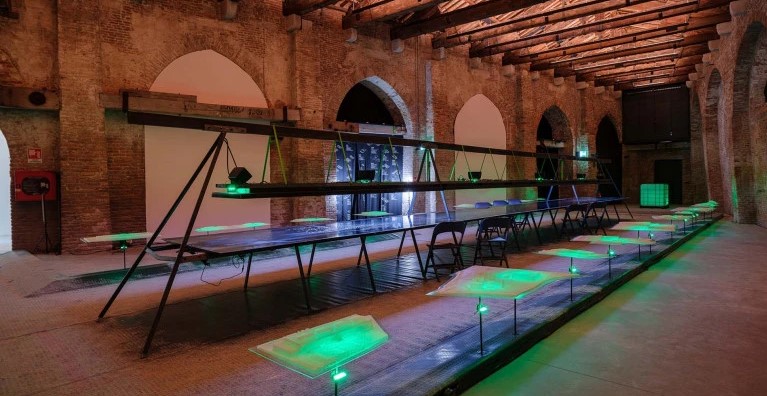 Italia: Inteligencias Reflexivas, Pabellón de Chile en la XIX Bienal de Arquitectura de Venecia – Serena Dambrosio, Nicolás Díaz Bejarano y Linda Schilling Cuellar