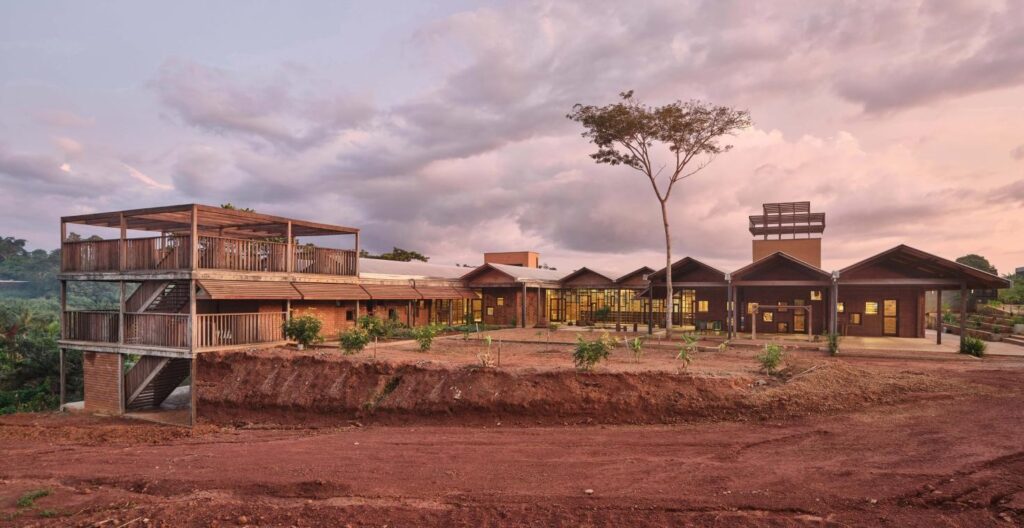 Camerún: Escuela infantil African Flow en Soa - Urbanitree