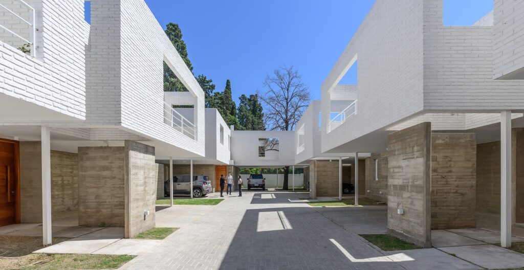 Argentina: SPANO CASAS Housing - ESTUDIO LZ