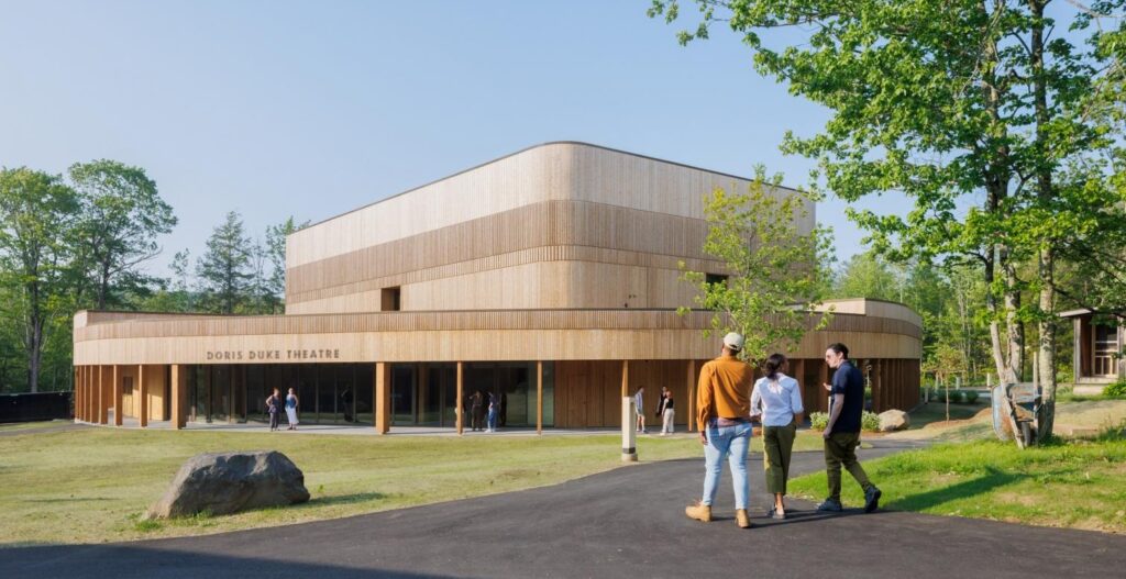 Estados Unidos: Teatro Doris Duke en Becket - Mecanoo