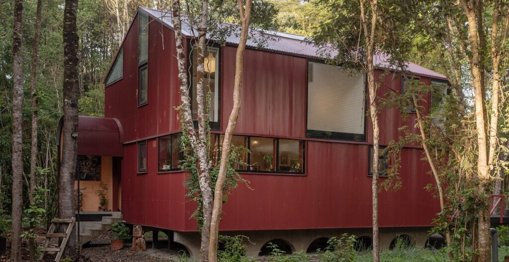 Chile: Casa en el Bosque - Daiber & Aceituno Arquitectos