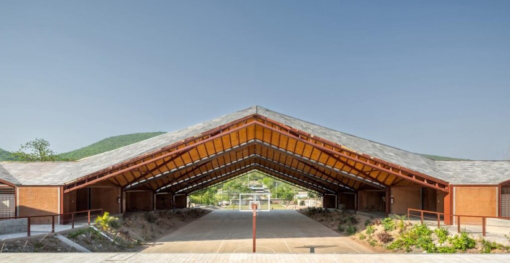 México: Escuela primaria en Ayoxuxtla - Colectivo C733